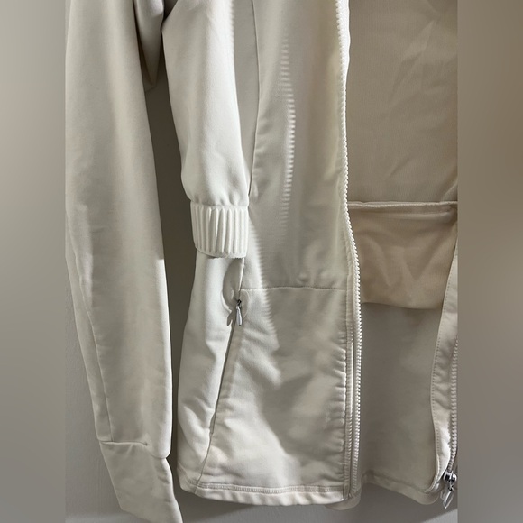 Fabletics Trinity Performance Jacket - Picture 4 of 10